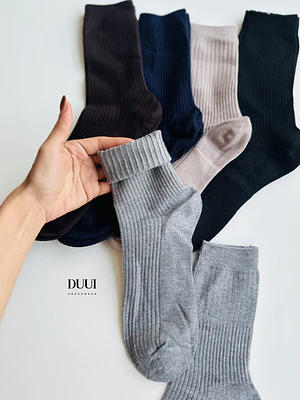 12 PARES DE CALCETINES DE LANA LISOS #319