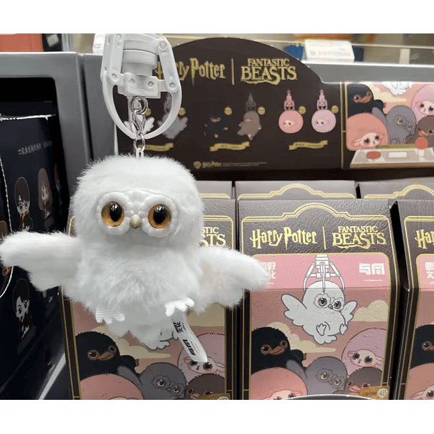 HARRY POTTER “ Animales fantasticos” - llavero peluche 3