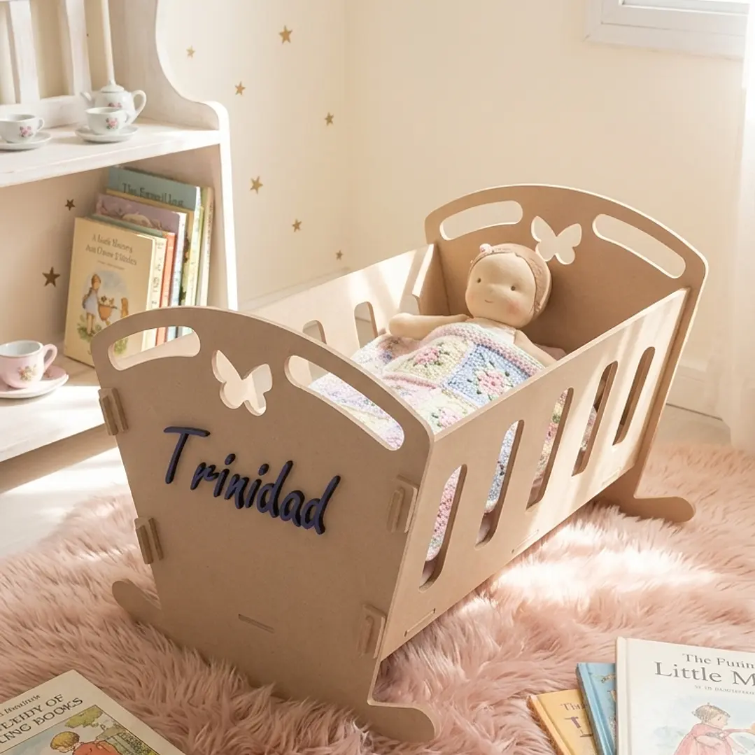 Cuna Mecedora para Muñecas Personalizada 1