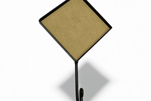 Percha fierro 1 gancho base 11*11 cm