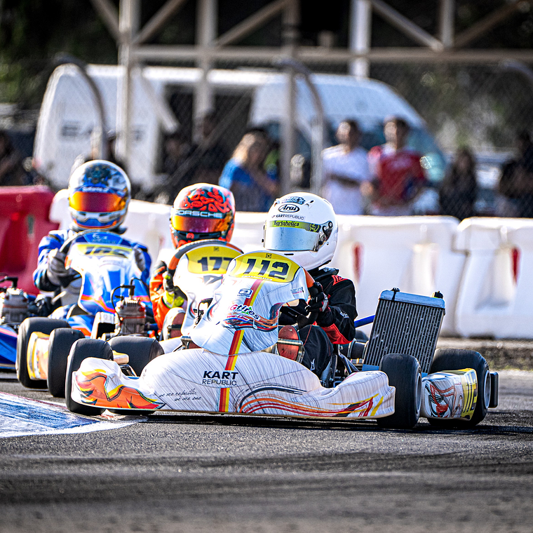 Kart Adulto Completo Semi Nuevo (KR + IAME X30 + MG) 1