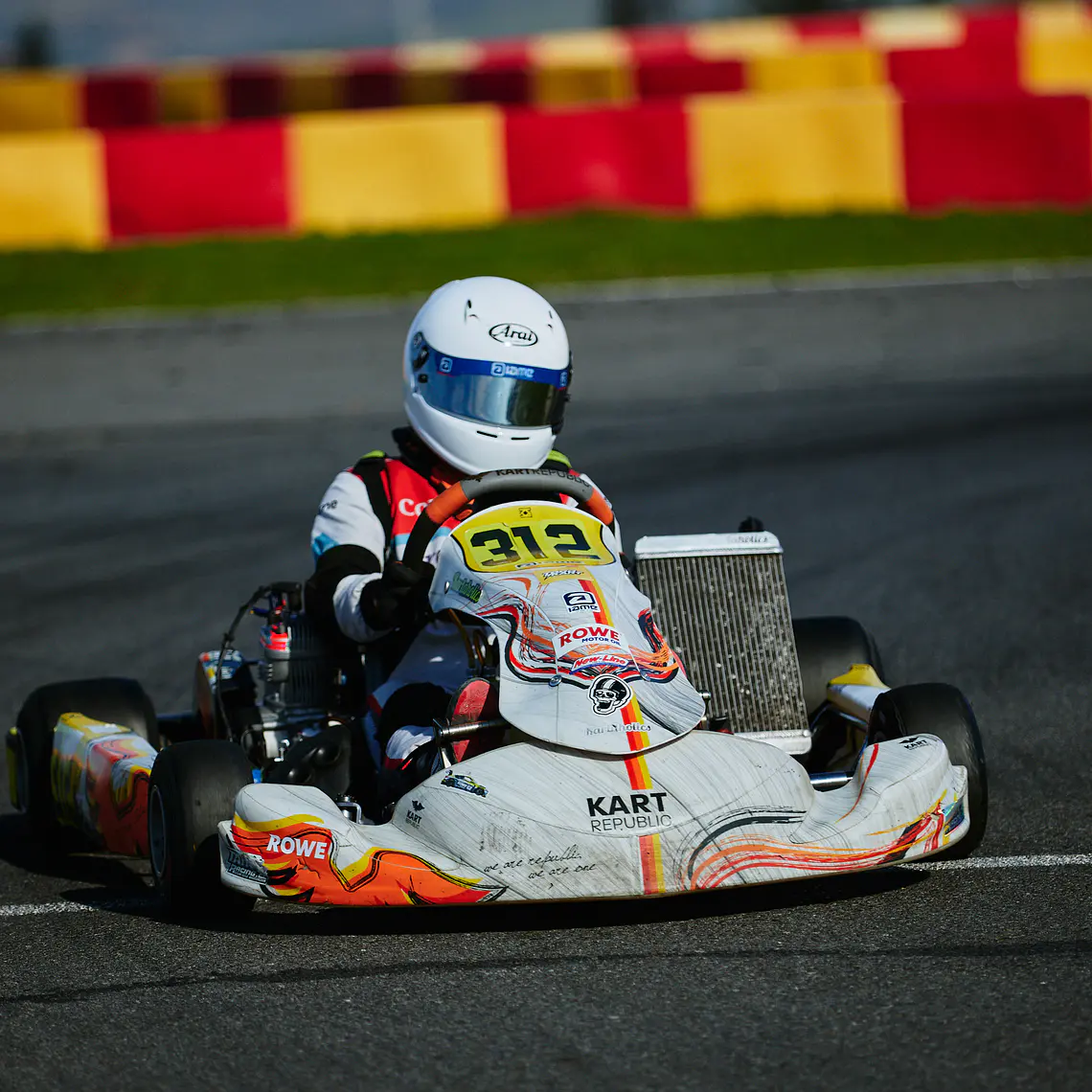 Kart Adulto Completo Semi Nuevo (KR + IAME X30 + MG) 5