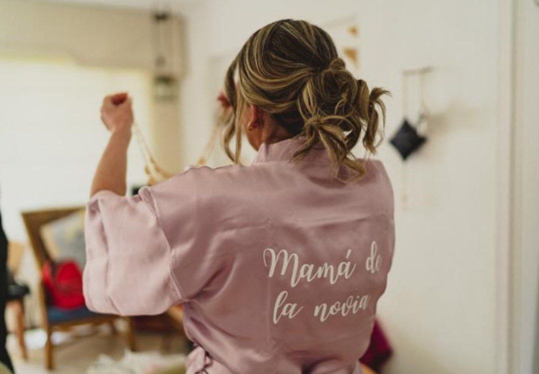 Bata Estampado Mamá de la Novia
