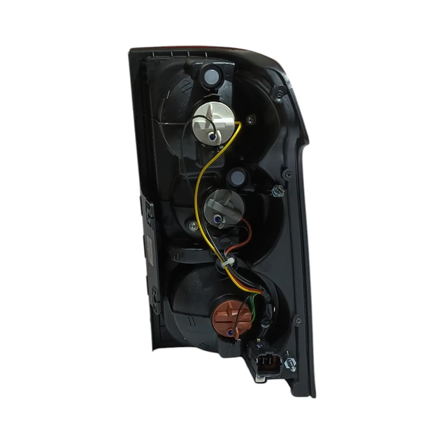 FAROL TRASERO LH MUSSO SPORTS 2.9