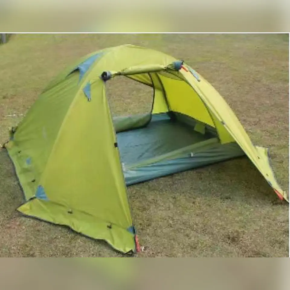 Carpa 2 Personas con Vestíbulos y Faldón de Nieve 4