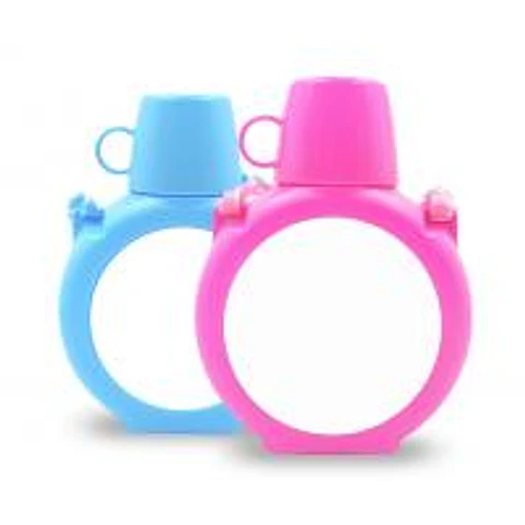 Cantimplora con vaso para niños