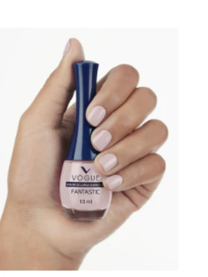 Vogue Esm Fant Nu Petalo 14 Loreal