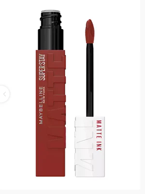 Labial líquido Superstay Matte ink Charmer. Maybelline