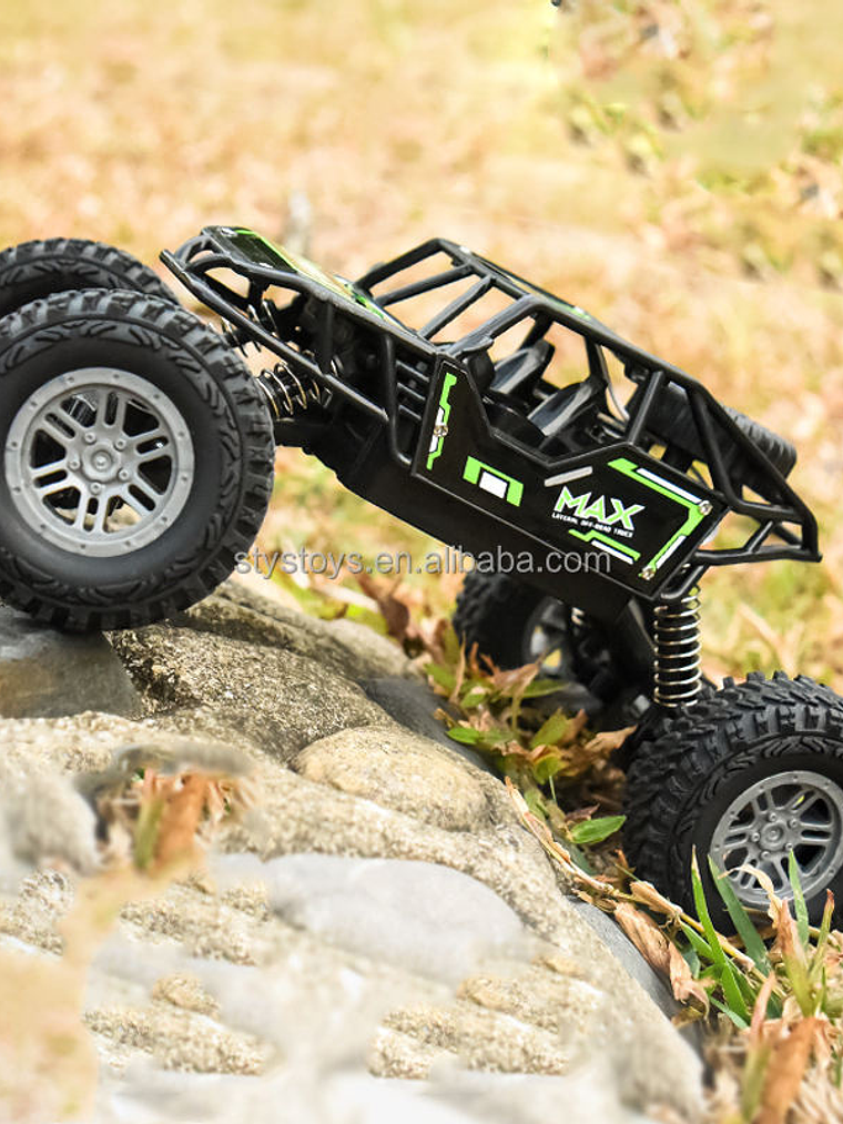 RC Monster Truck 4WD 2,4 GHz – Rock Crawler Eléctrico Recargable con Batería Incluida 4