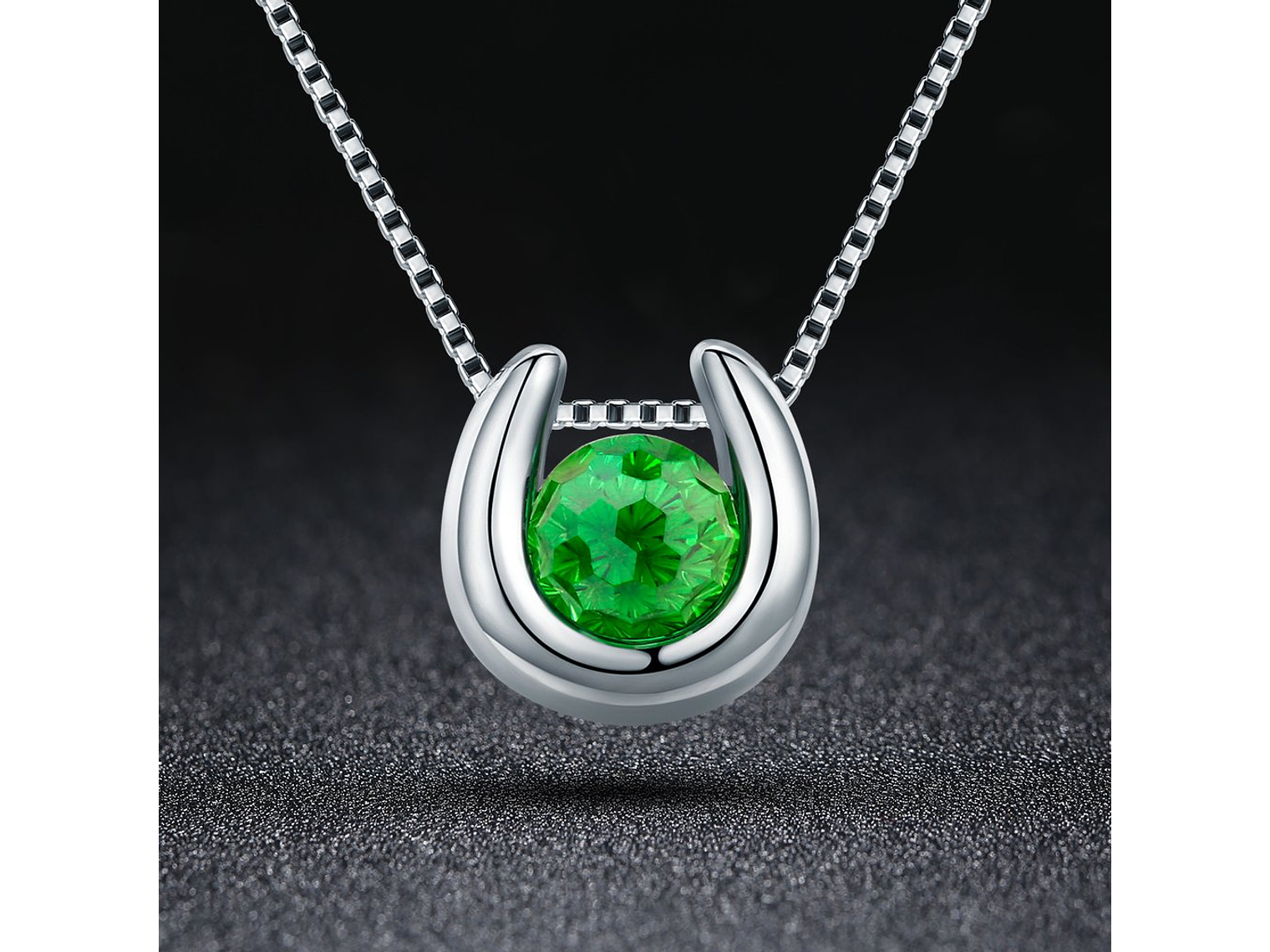 Collar Plata 925 Herradura con Circon Verde 2