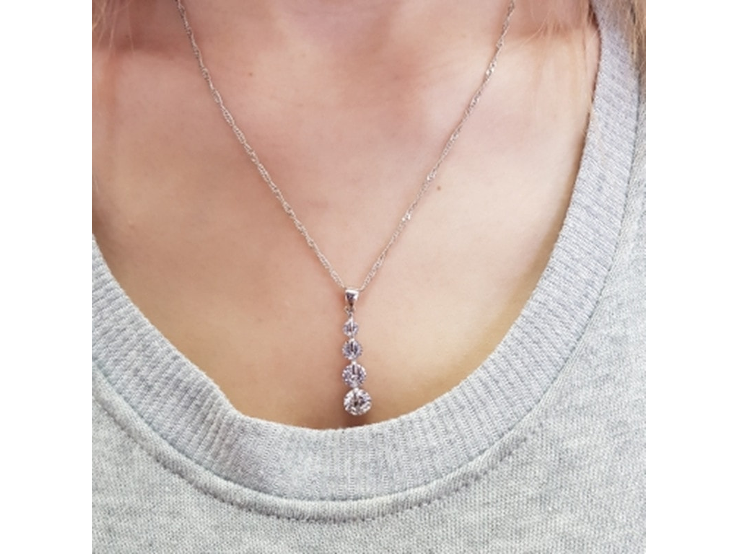 Conjunto Baston con Circones Plateado 4