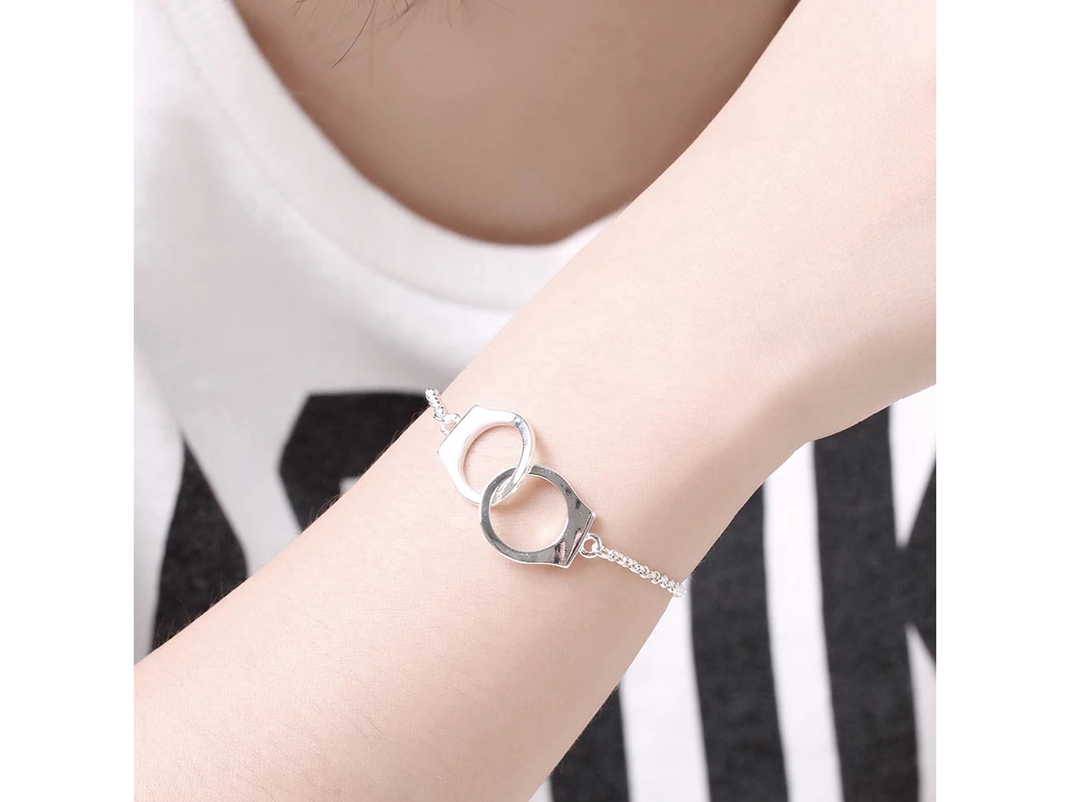 Pulsera Esposas Plateada 3