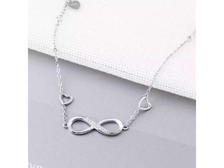 Pulsera Infinito Con Circones Plateada 3