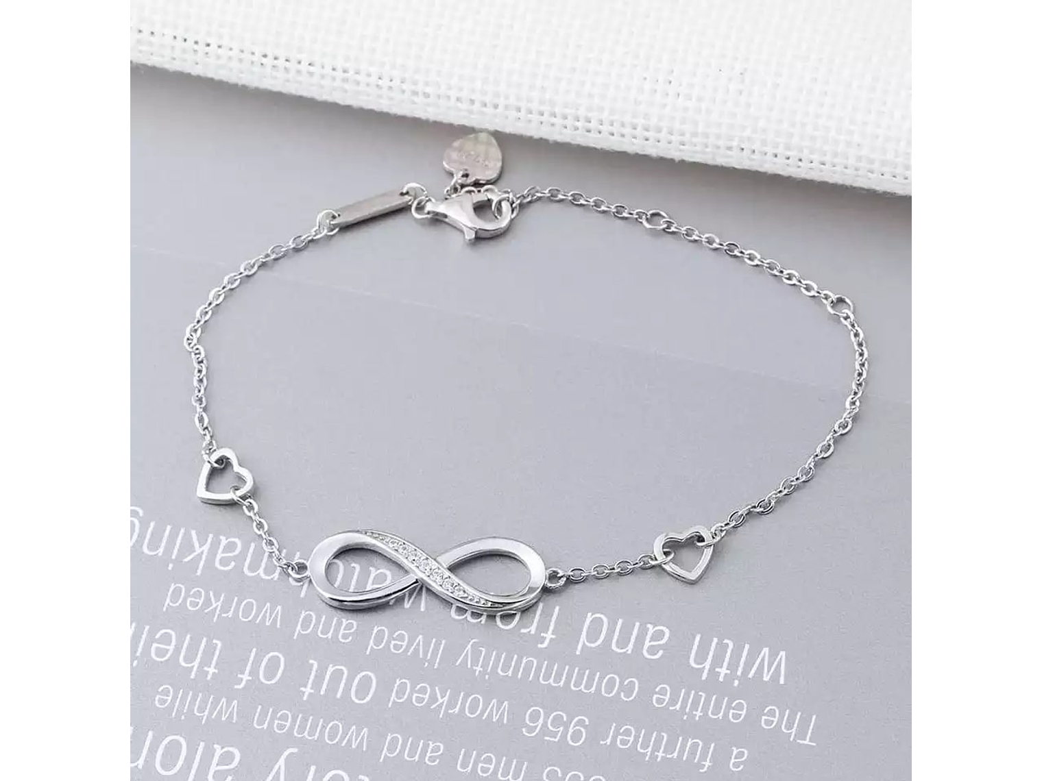 Pulsera Infinito Con Circones Plateada 5