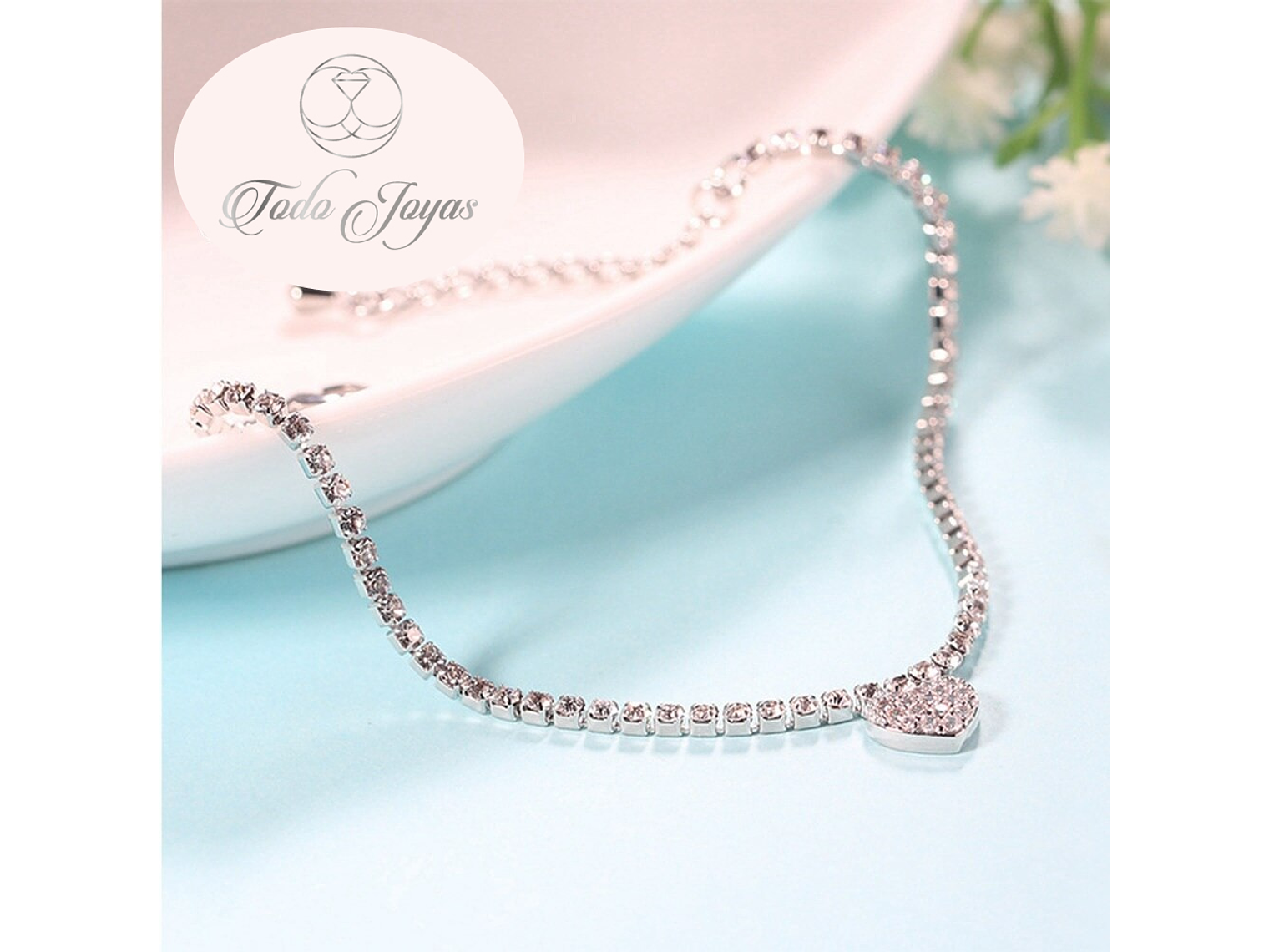 Pulsera Corazon y Circones Plateada 4