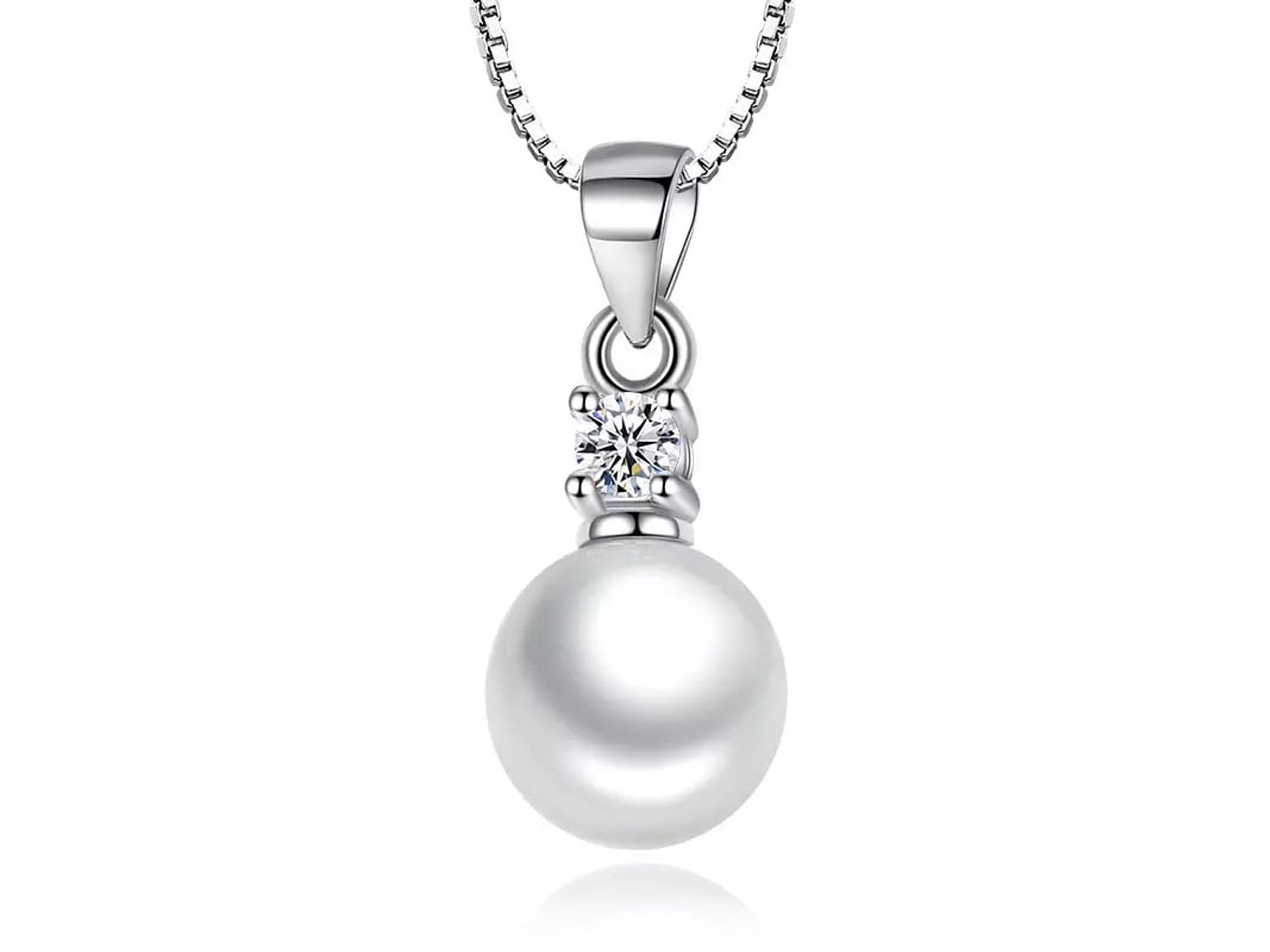 Collar Perla Blanca con Circon Plateado 1