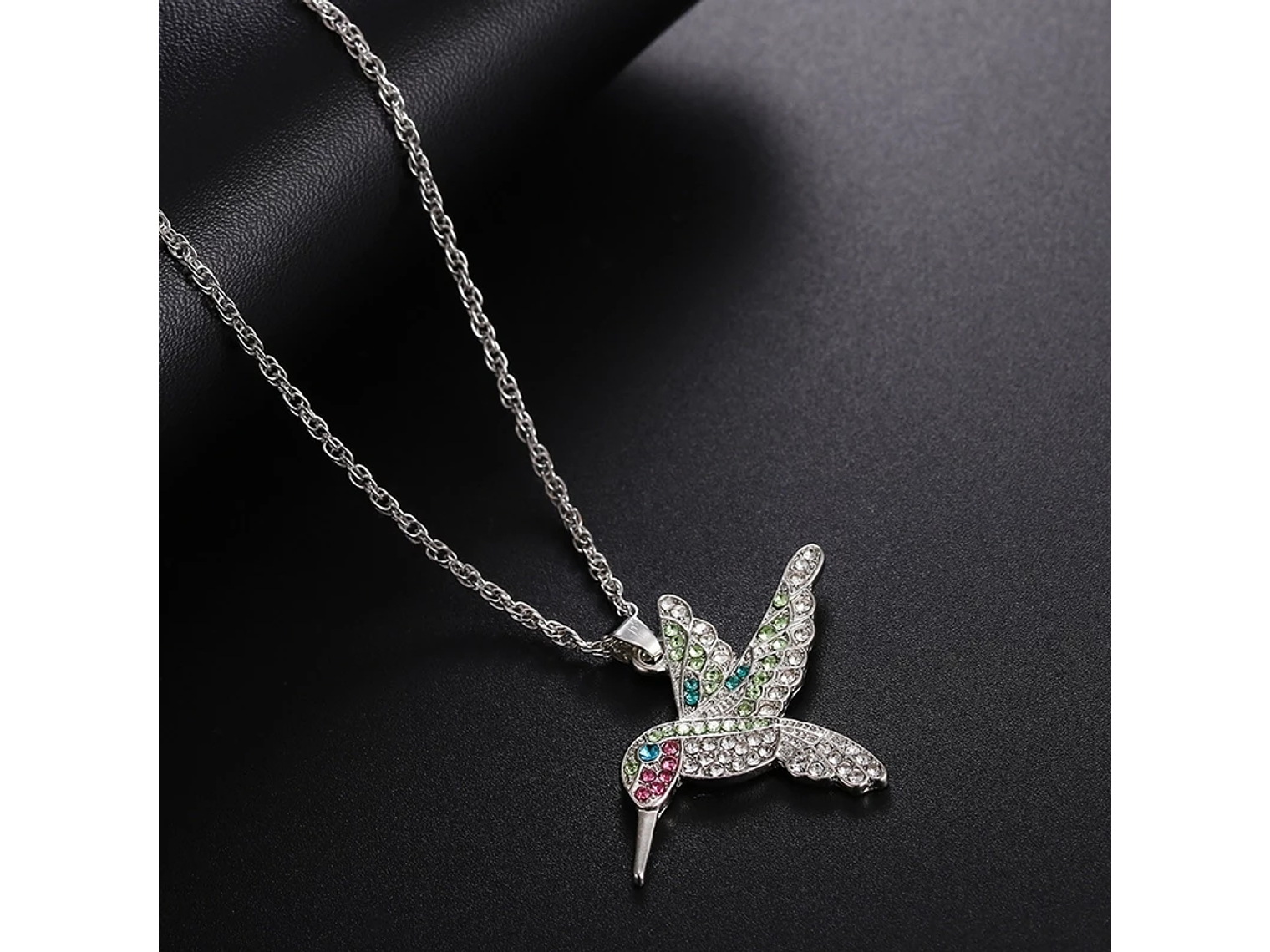 Collar Colgante Colibri con Circones Plateado 7