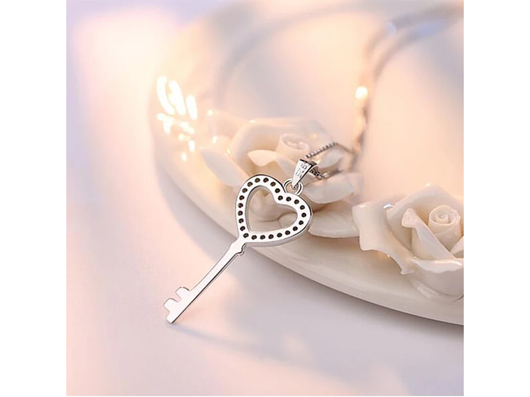 Collar Llave Corazon Circones Plateado 4