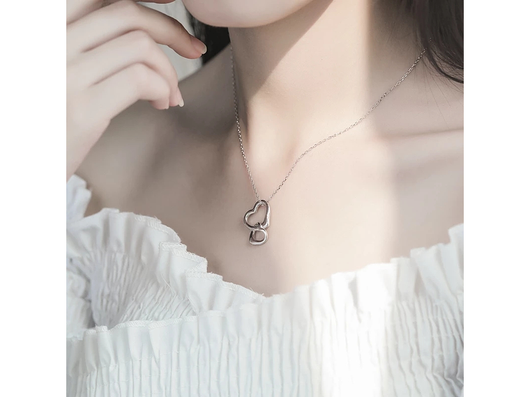 Collar Corazon Entrelazado Plateado 5