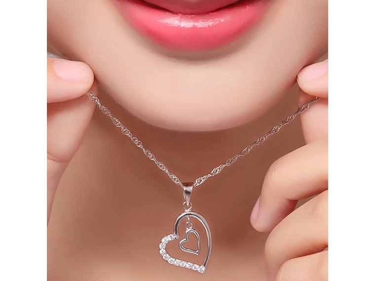 Collar Doble Corazon Interior Plateado 3