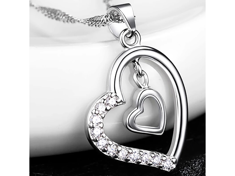 Collar Doble Corazon Interior Plateado 4