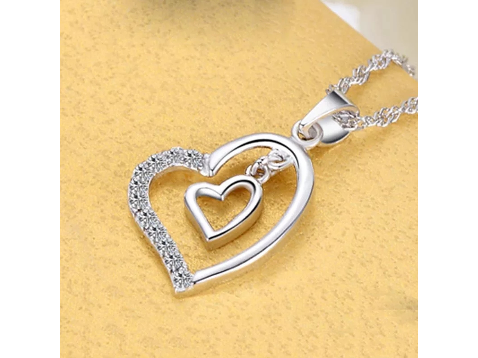 Collar Doble Corazon Interior Plateado 6