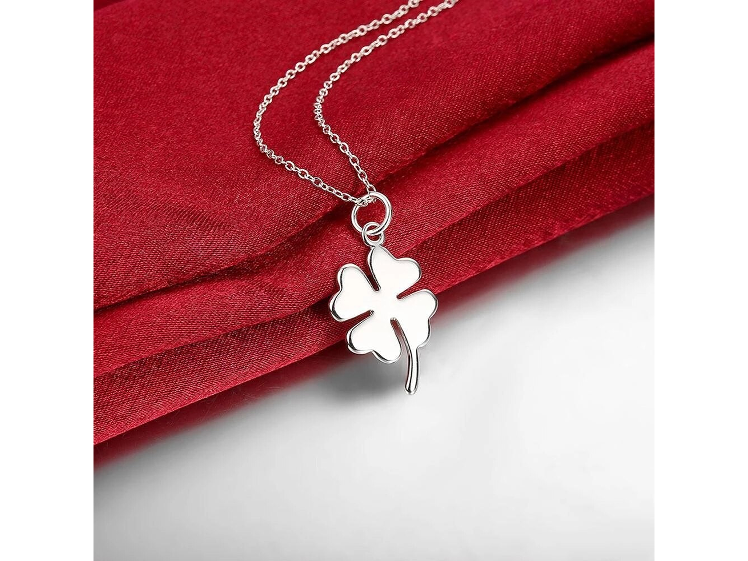 Collar Trebol de La Suerte Plateado 3