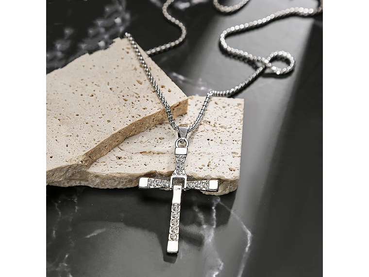 Collar Cruz de Dominic Toretto Acero 50x30mm 2