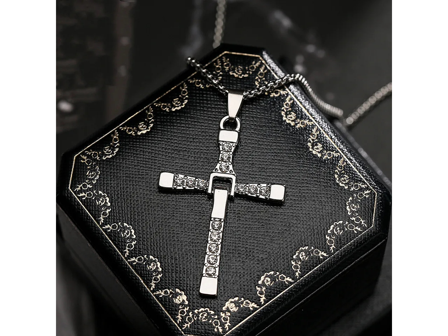 Collar Cruz de Dominic Toretto Acero 50x30mm 3