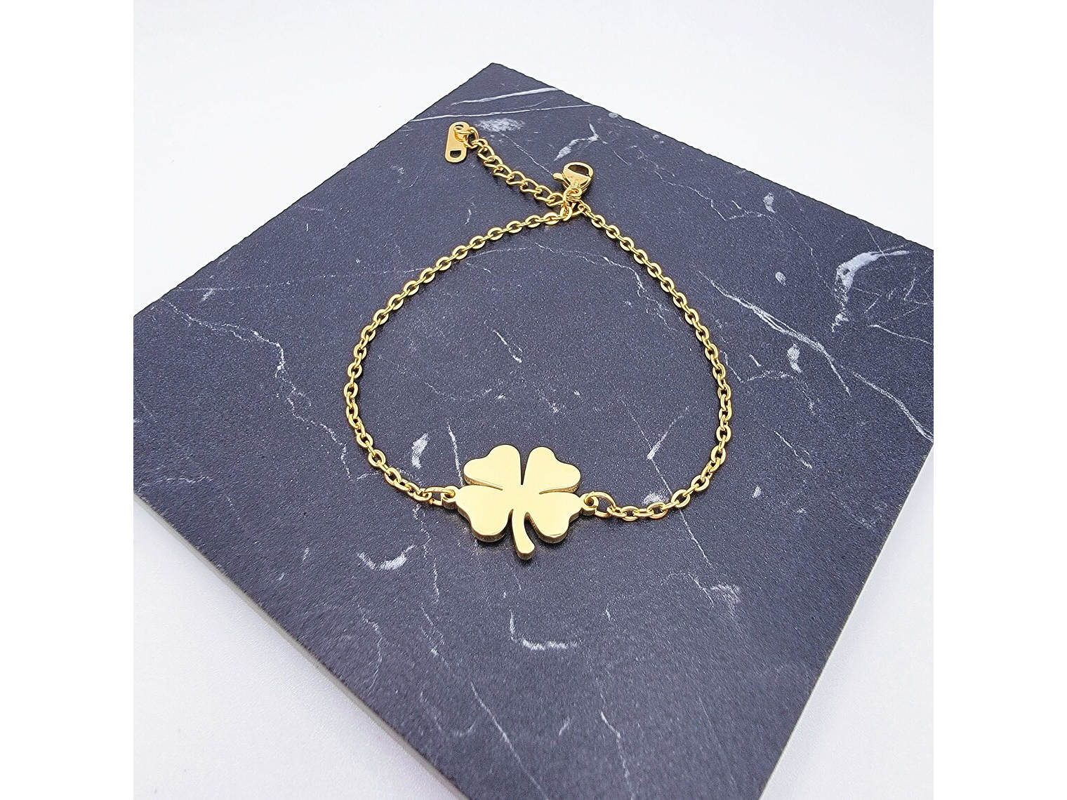 Pulsera Trebol de La Suerte Dorada Acero 4