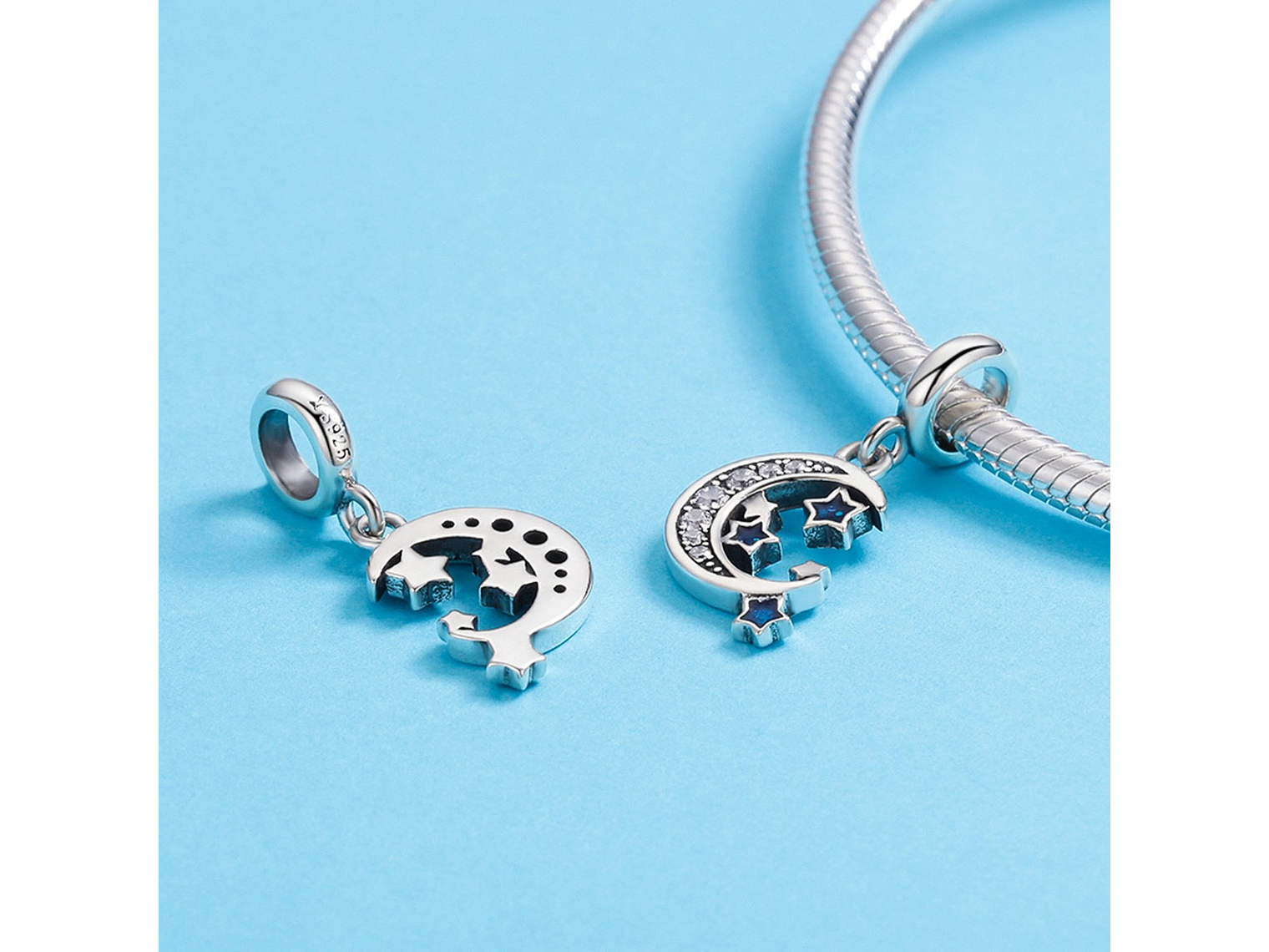 Charm Dije Plata 925 Luna y Estrellas Azul 3