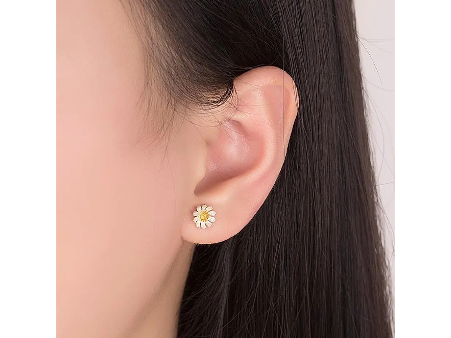 Aros Mini Flor Margarita Plateados 3