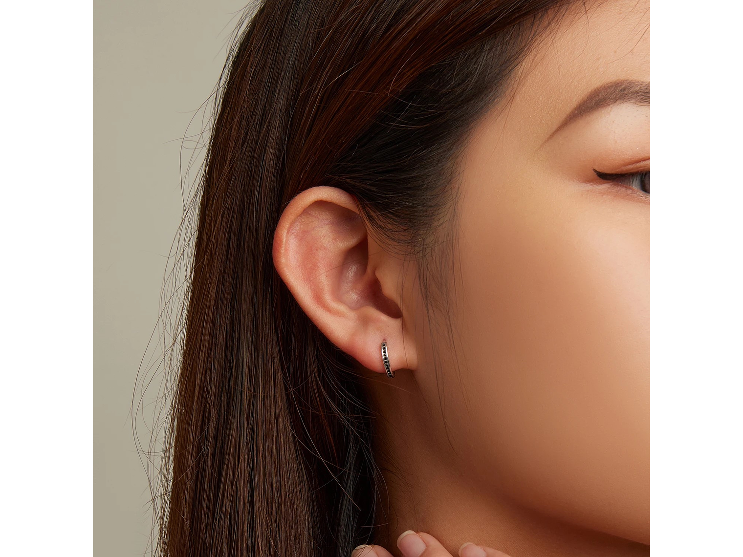 Aros Plata 925 Argollas Huggies Circones Negros 2