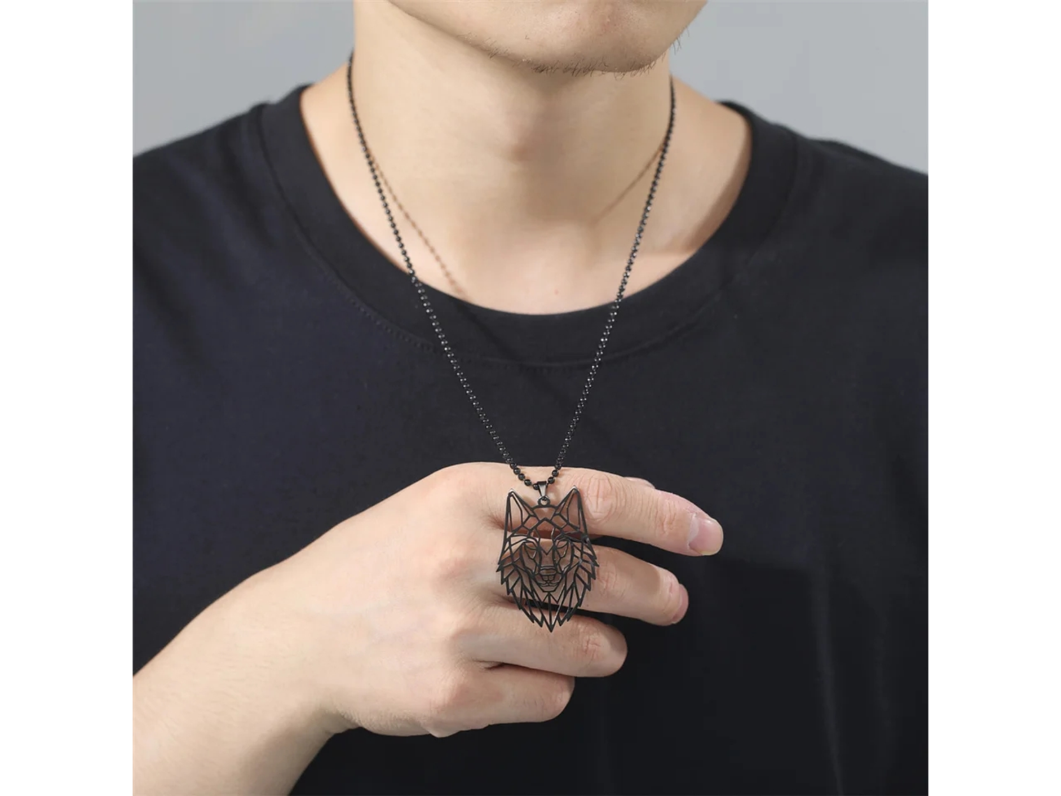Collar Cabeza Lobo Wolf Acero Geométrico Negro 3