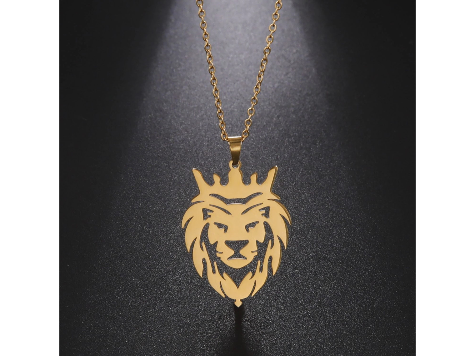 Collar Cabeza Leon Corona King Acero Dorado 6