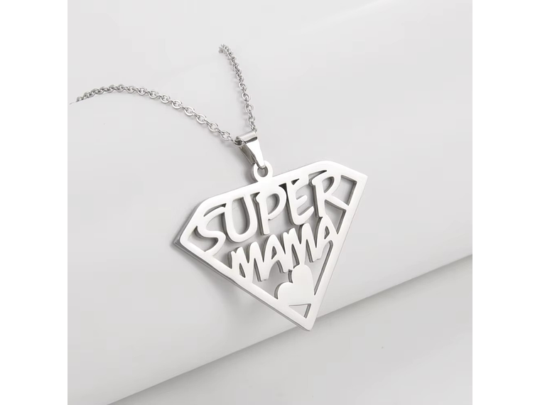 Collar Super Mama Acero Plateado 2