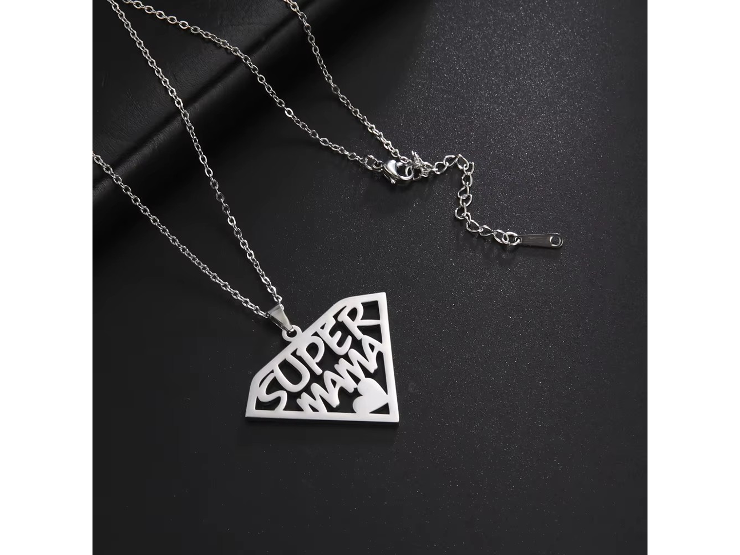 Collar Super Mama Acero Plateado 9