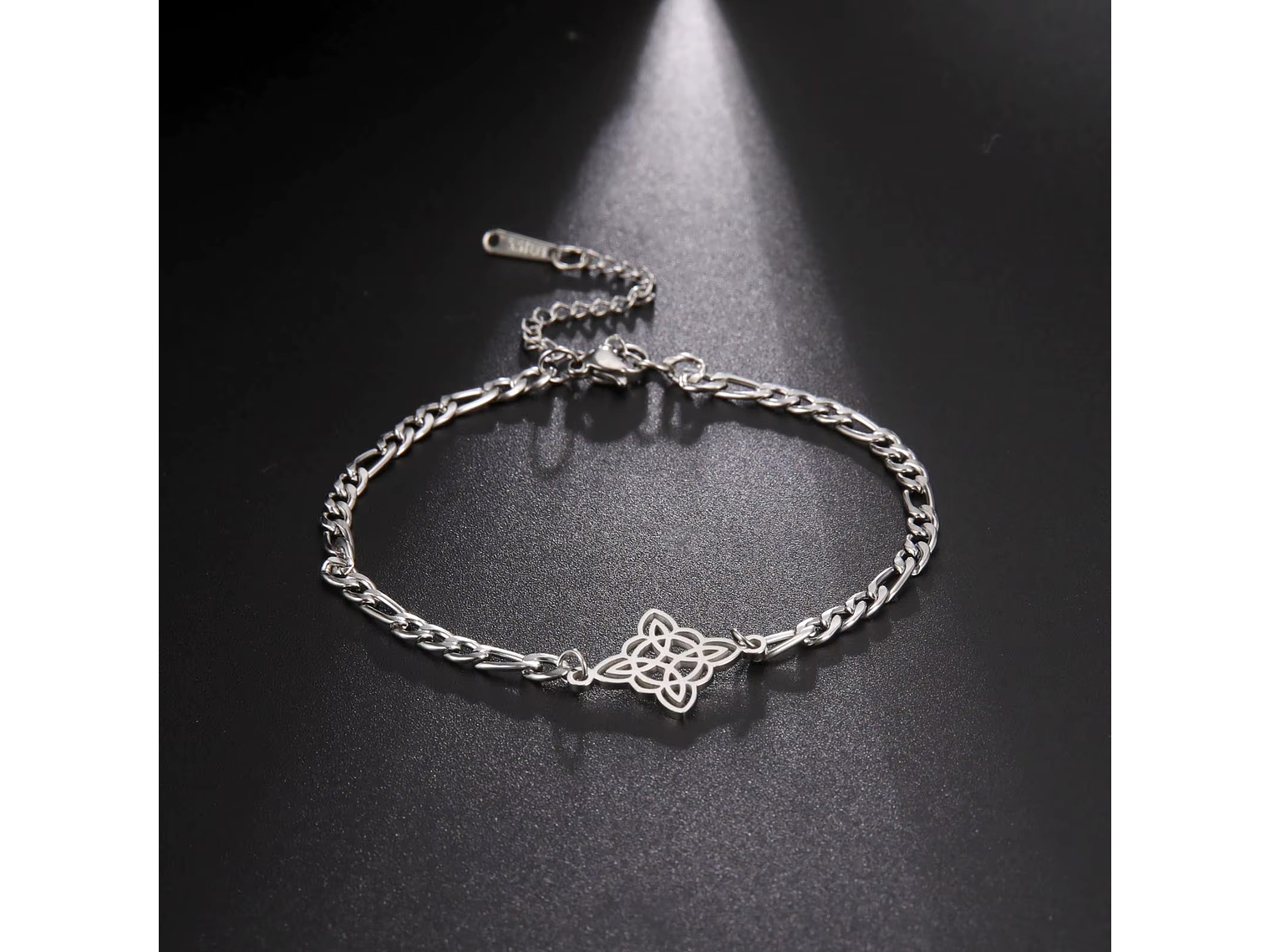 Pulsera Nudo de Bruja Celta Fígaro Plateada Acero 6