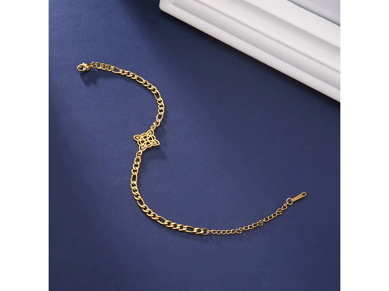 Pulsera Nudo de Bruja Celta Figaro Dorada Acero 4