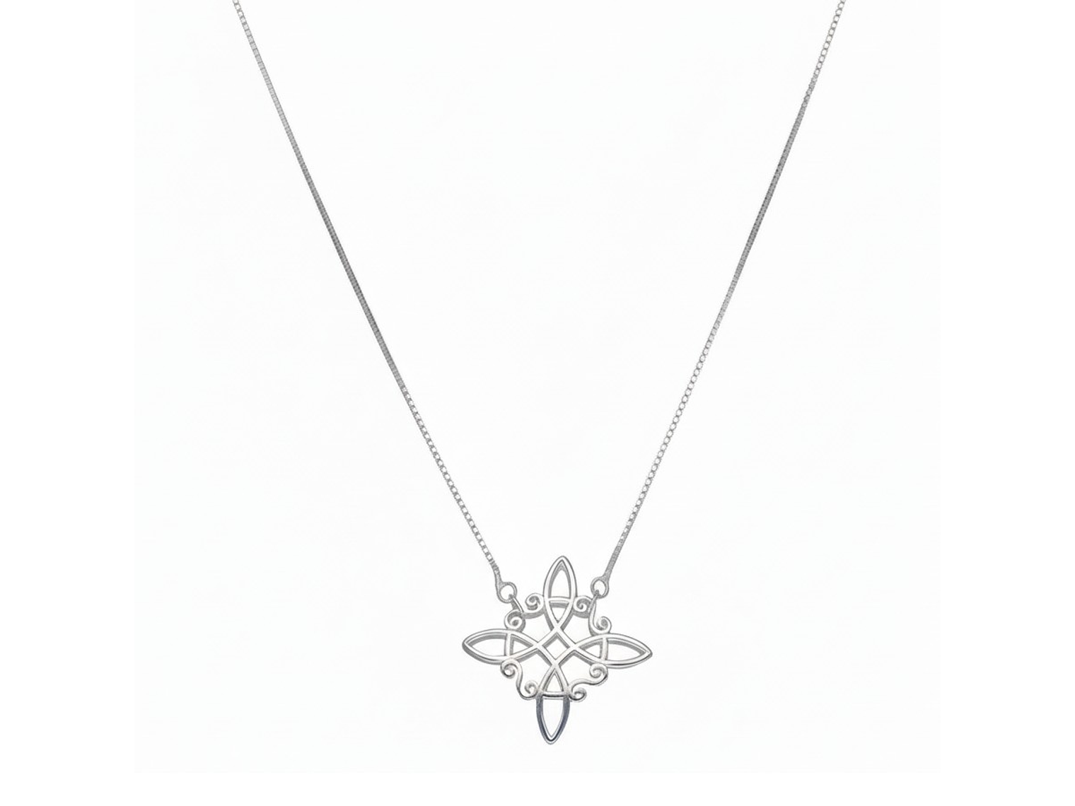 Collar Plata 925 Nudo de Bruja Celta 2