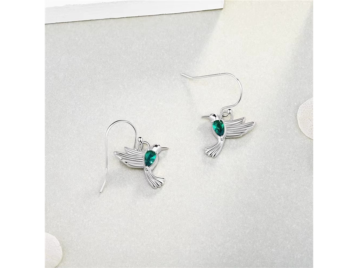 Aros Colgate Colibrí Ave Cristal Verde 5