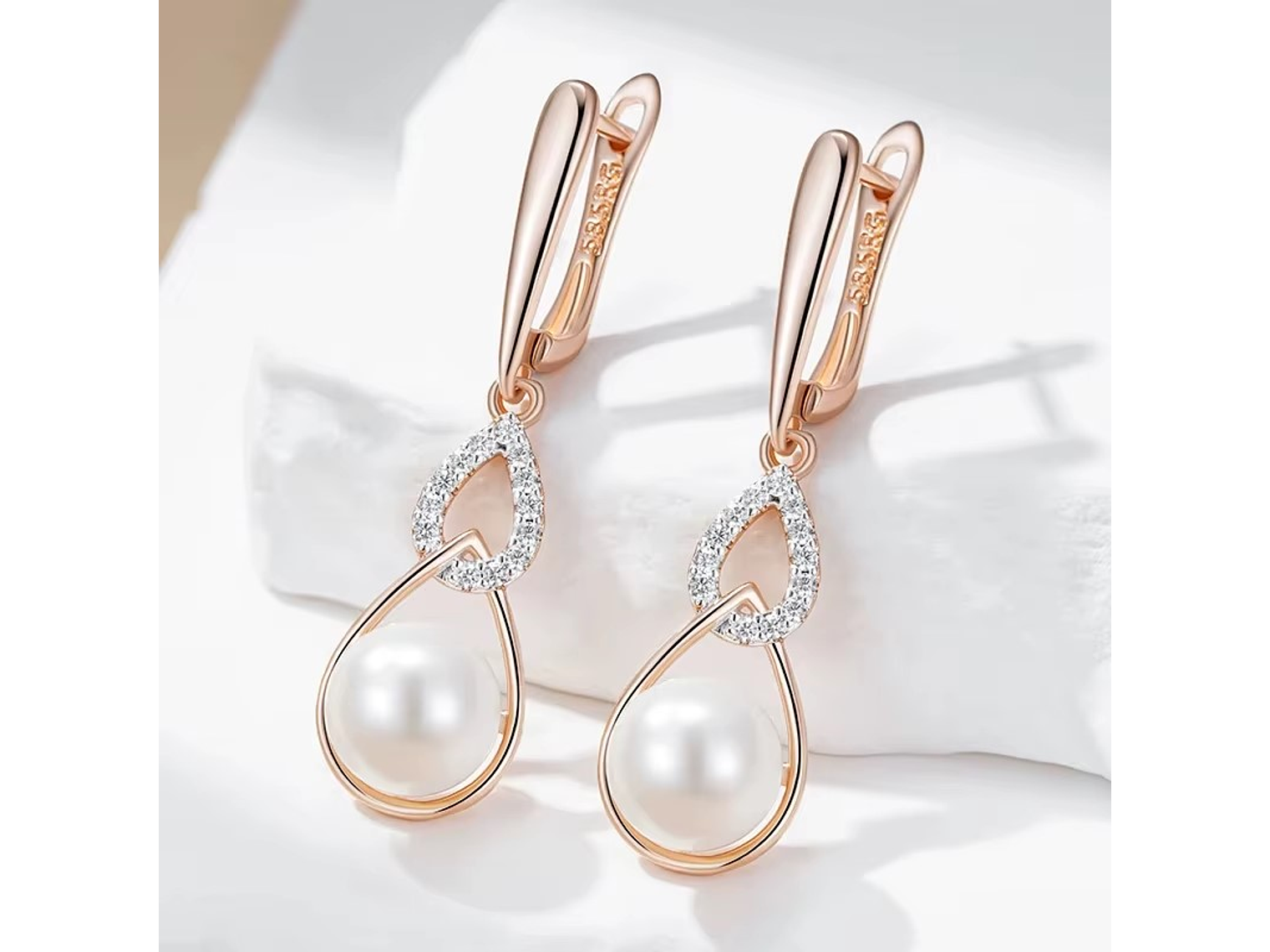 Aros Colgantes Perla y Cirones Dorado Rosa 3