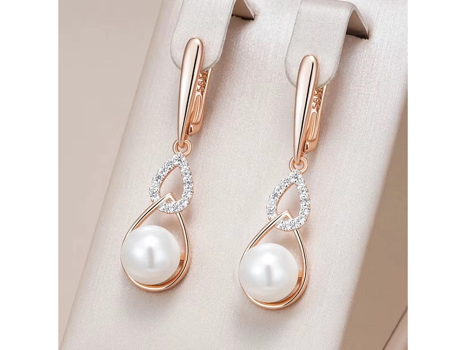 Aros Colgantes Perla y Cirones Dorado Rosa 5