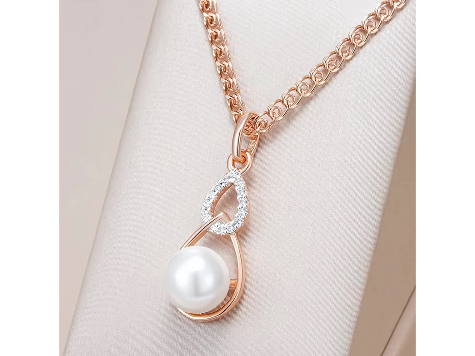 Collar Gota Perla y Circones Dorado Rosa 8