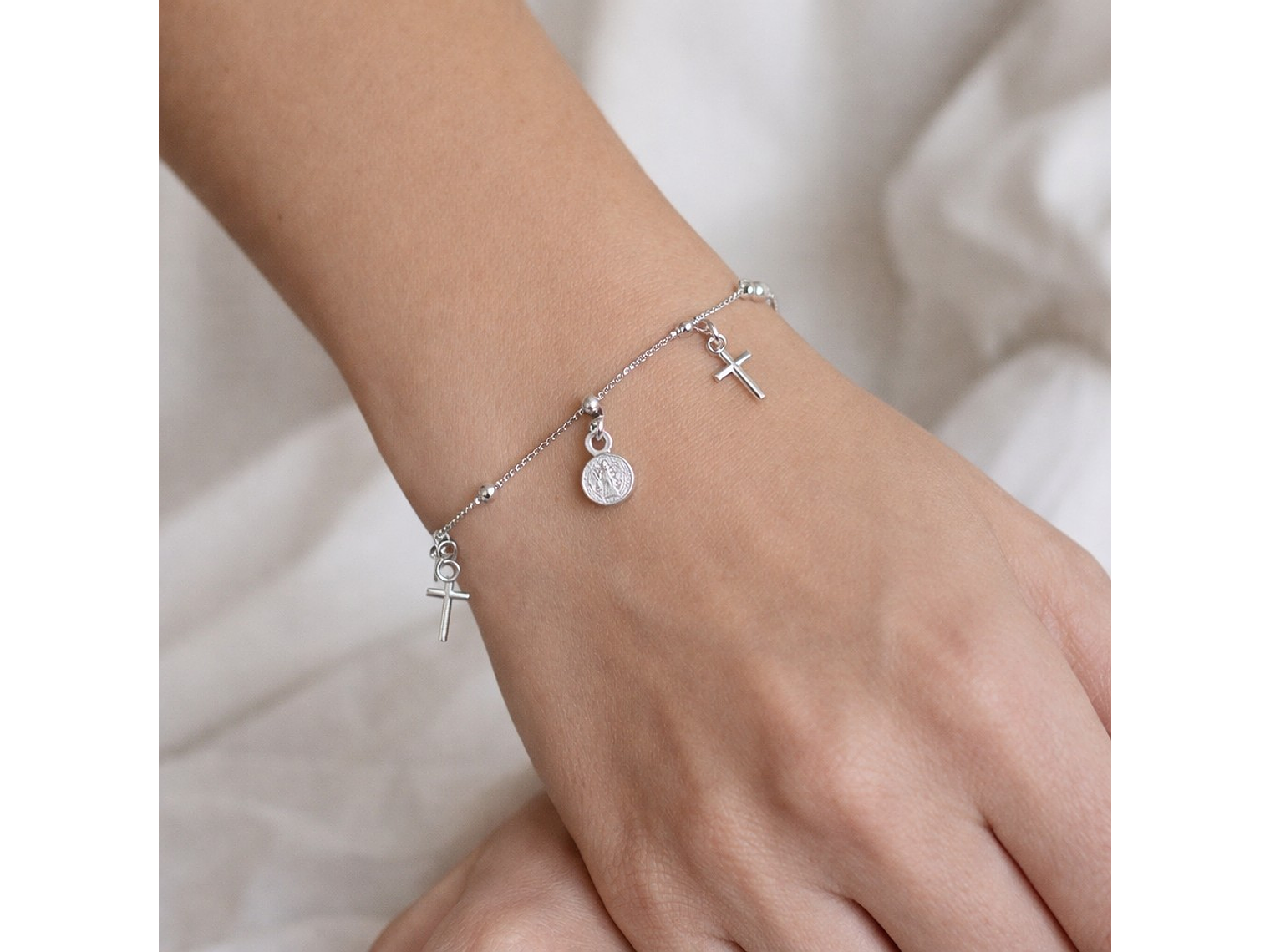 Pulsera Plata 925 San Benito Medallas y Cruz 5