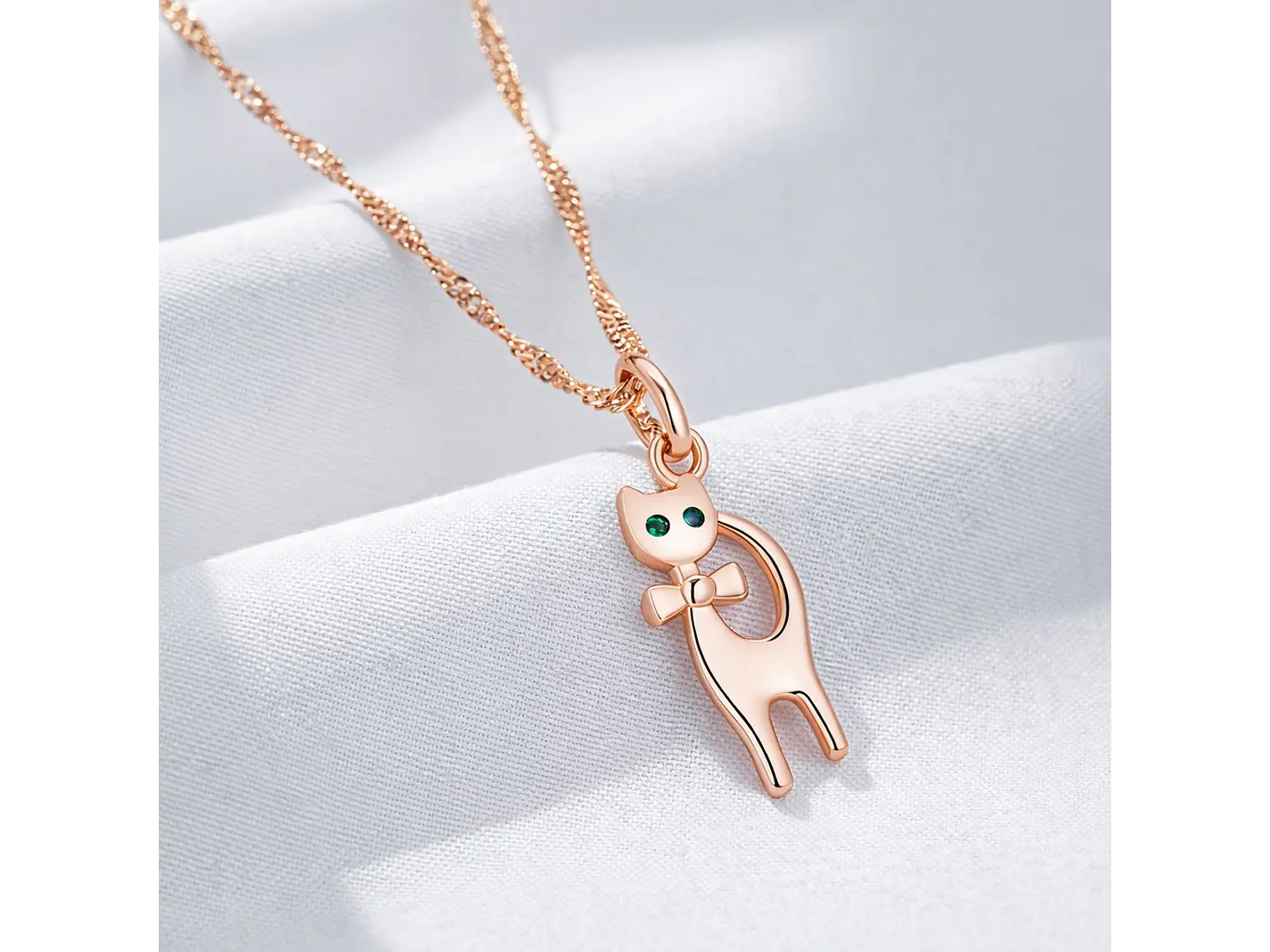 Collar Gatito Elegante Ojos Verdes Dorado Rosa 4