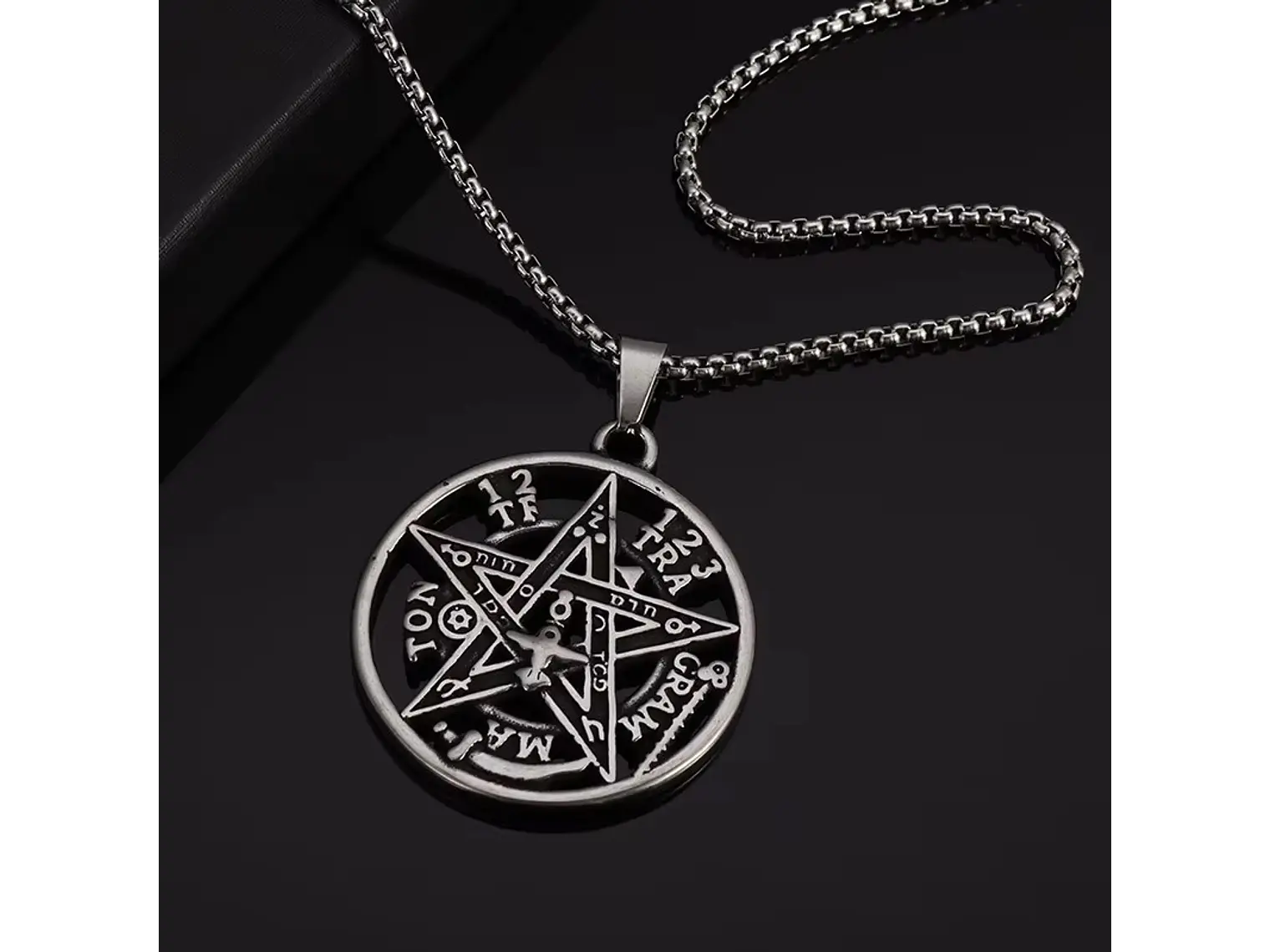 Collar Tetragrammaton Pentágono 35mm Cadena 60cm Acero 3