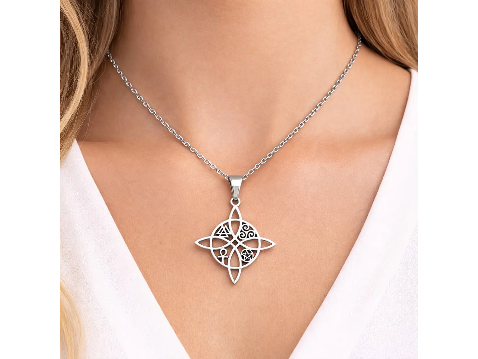 Collar Nudo de Bruja Cinco Elementos Acero Plateado 3