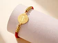 Pulsera Medalla San Benito Hilo Rojo y Acero Dorado - Miniatura 3