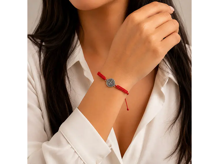 Pulsera Hilo Rojo Trenzado San Benito Abad 2